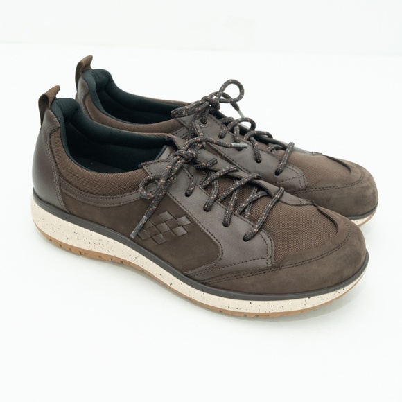 SAS. Boulder Lace Up Sneaker. 9.5 Narrow Width. - Picture 1 of 15
